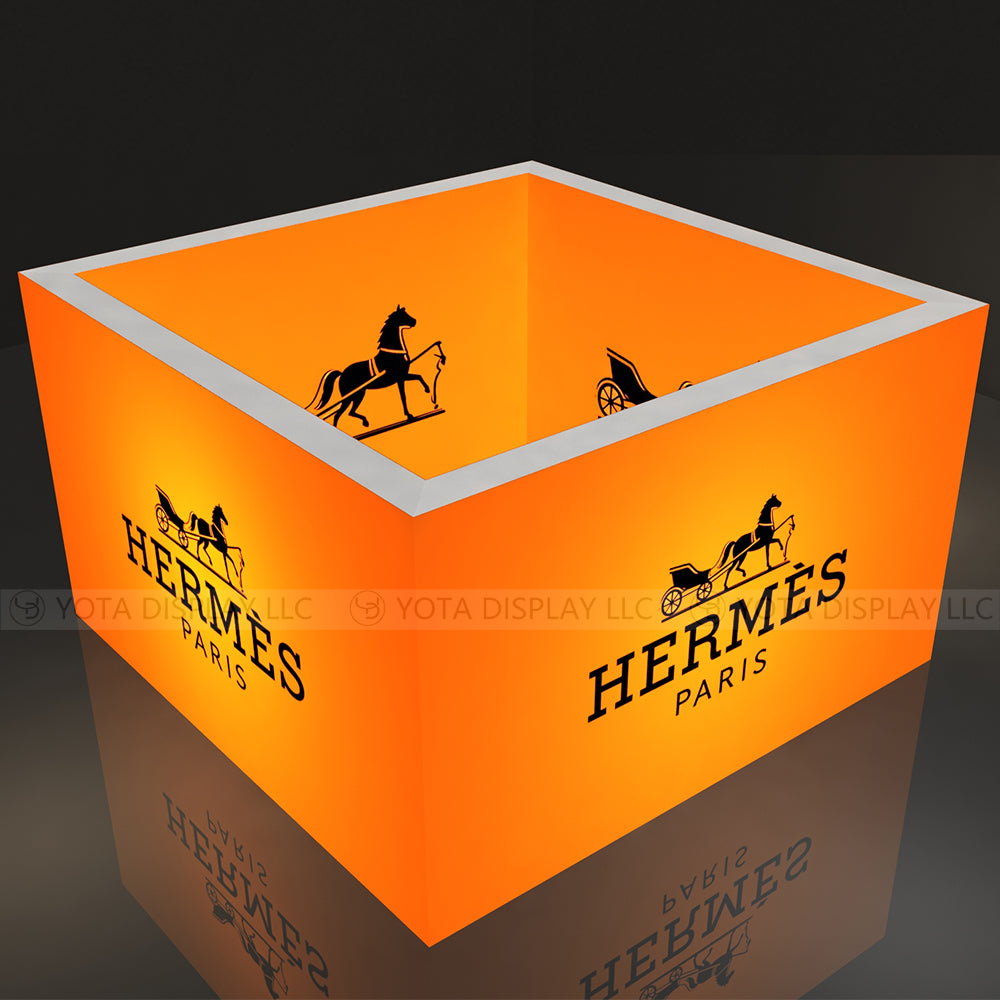 Light Box Hanging Sign | 6.56'(L) x 6.56'(D) x 4'(H)